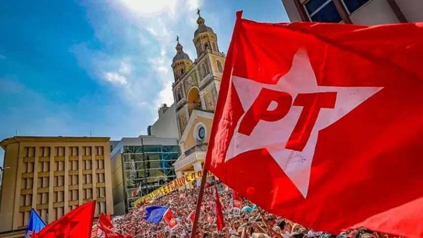 Estado: PT suspende direitos partidários de 17 pessoas próximo às eleições