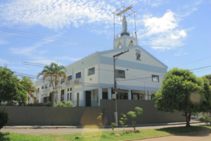 Itaperuna: Paróquia N.S. de Lourdes realiza obras de conservação da Matriz